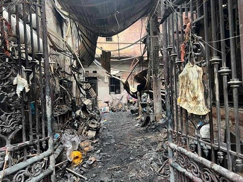 Scene of the fire at a boarding house on Trung Kinh Street (Hanoi). Photo: Minh Hanh