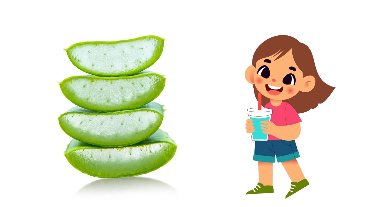 Almond water is a type of cooling water that is easy to make. Graphic photo: HUENG SON