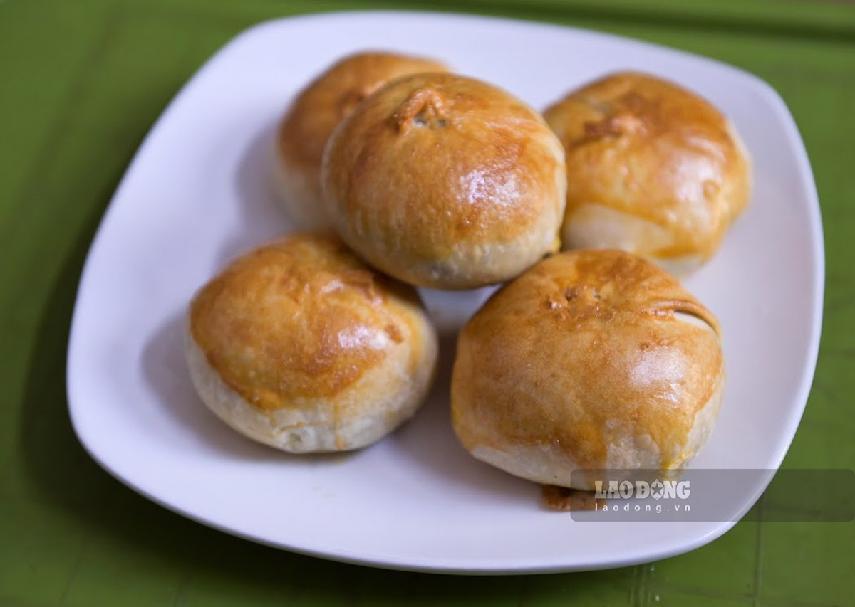 Mon banh xiu pao dac san Nam Dinh. Anh: Ha Vi