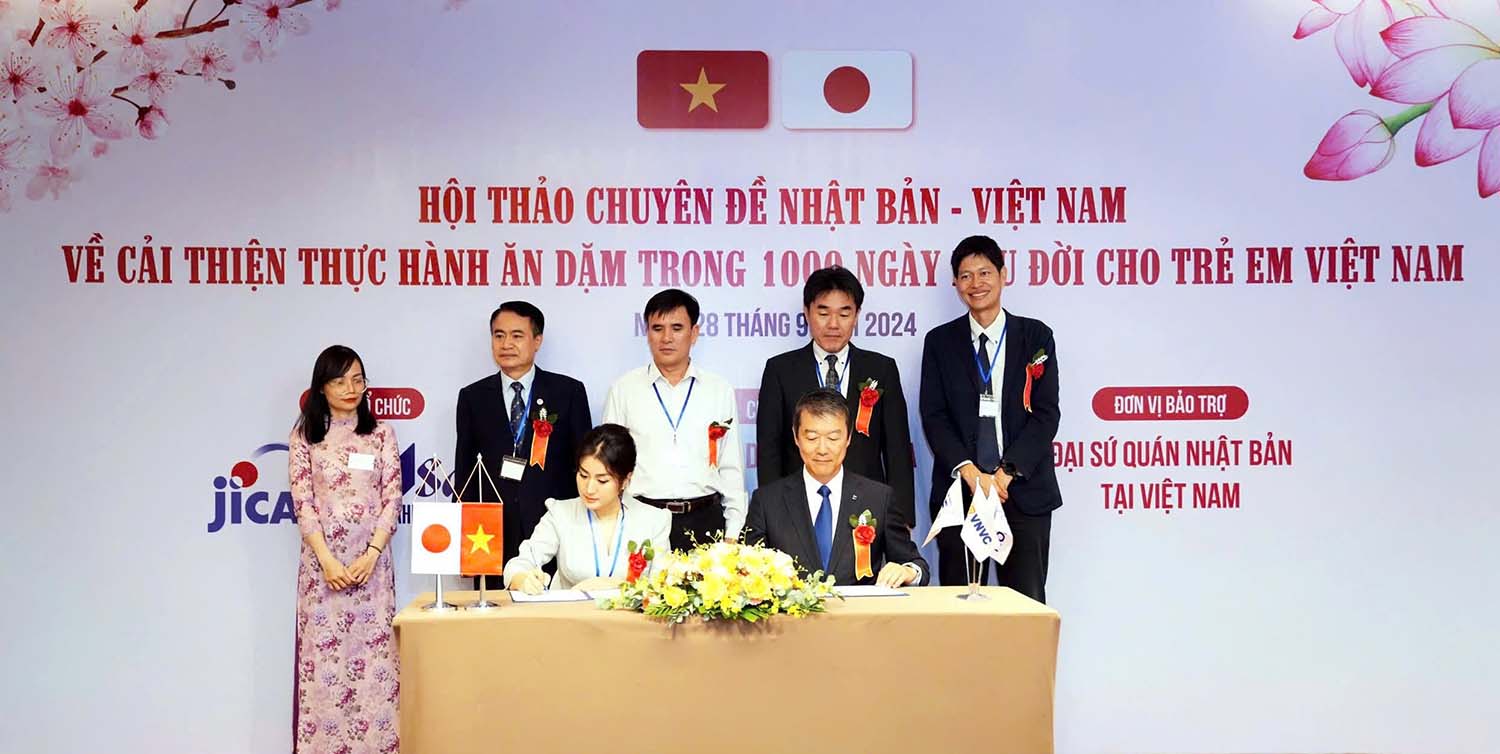 Thang 9.2024, He thong Trung tam tiem chung VNVC va Asahi Group Foods, thuoc Tap doan Asahi (Nhat Ban) da ky ket hop tac chien luoc nham tien toi nhung hop tac chuyen sau, toan dien ve cham soc dinh duong cho tre em. Anh: He thong Trung tam tiem chung VNVC