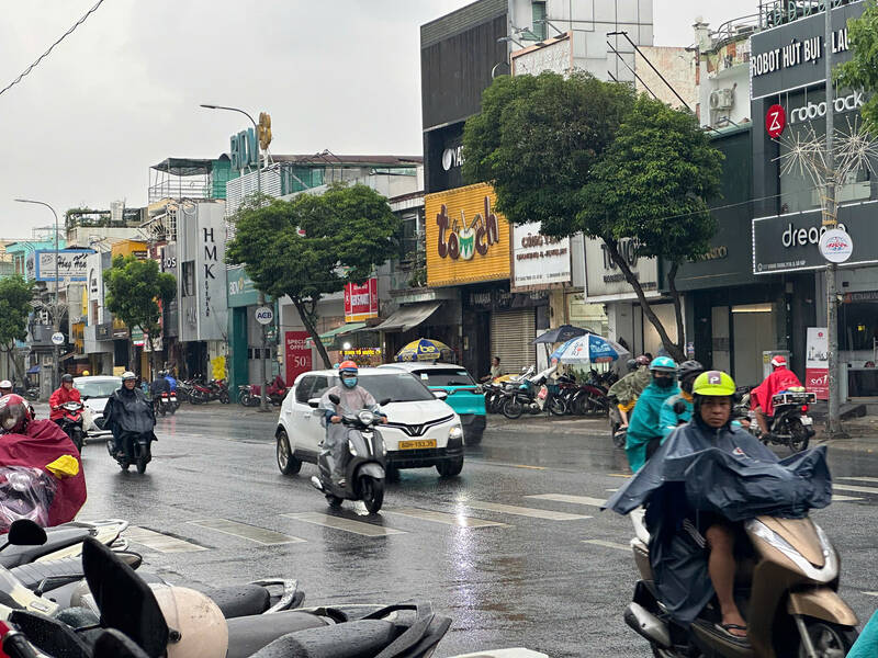 Muchas areas en la ciudad de Ho Chi Minh tienen lluvia. Foto: Ly Linh