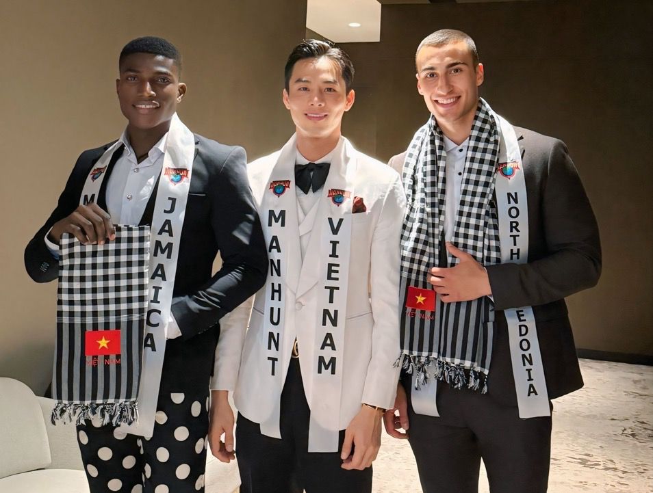 Vu Linh (middle) is predicted to be the final runner-up. Photo: Vu Linh.