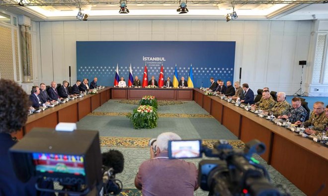 Phai doan Nga va Ukraina dam phan hoa binh tai Istanbul, Tho Nhi Ky, ngay 2.6.2025. Anh: Xinhua