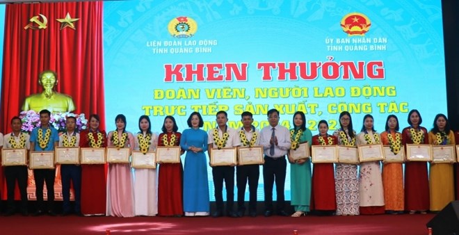 Lan tỏa thi đua trong Công đoàn Quảng Bình hướng về Đại hội Đảng