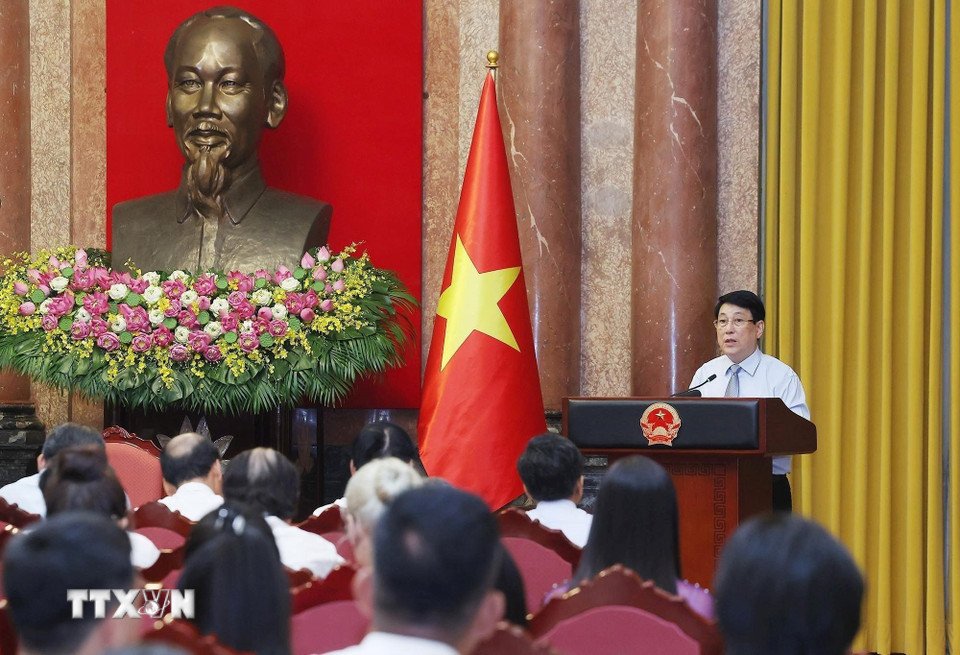 Uy vien Bo Chinh tri, Chu tich nuoc Luong Cuong phat bieu tai cuoc lam viec. Anh: TTXVN