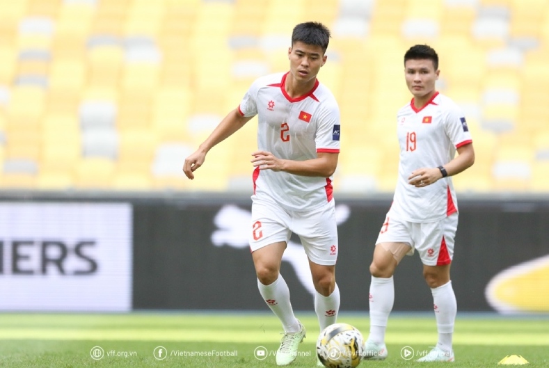 El equipo de Vietnam se reunio con Malasia en el calificador asiatico 2027. Foto: VFF