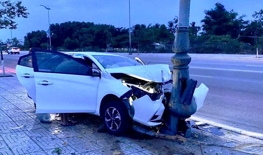 La escena del accidente ocurrio en Truong Sa Street, Quang Ngai City. Foto: Thien Hau.