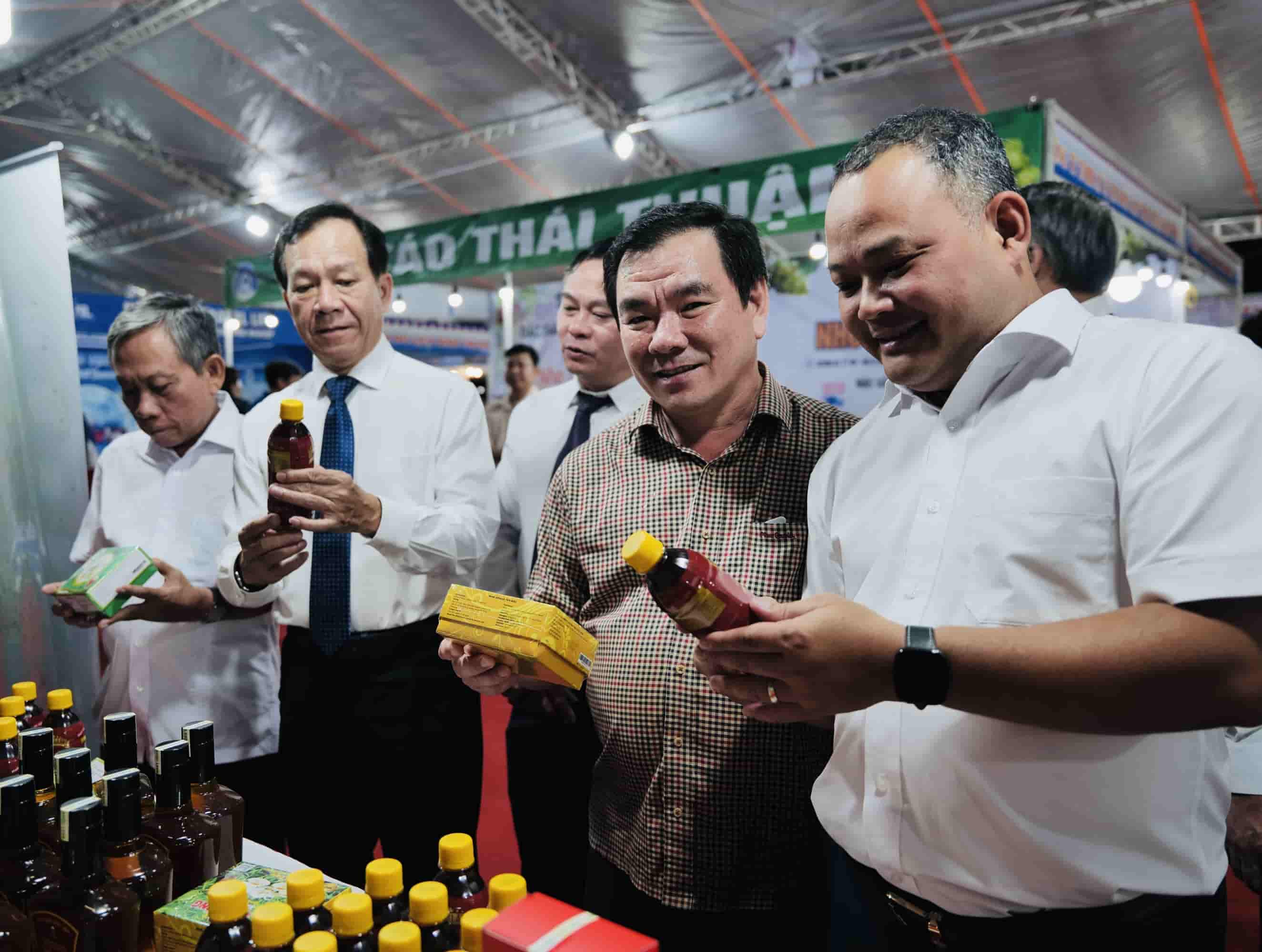 The "Dynamic Committee of Government" component index of Ninh Thuan province ranked 1/63 provinces and cities. Photo: Huu Long