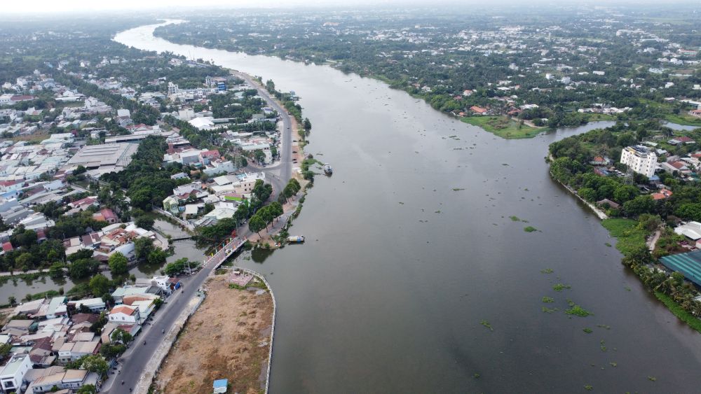 Binh Duong updates the planning road of the Saigon River Road into the planning of Thuan An City. Photo: Dinh Trong