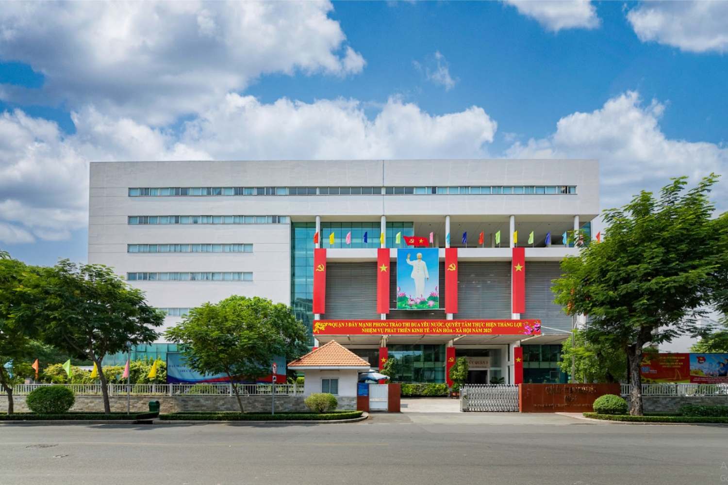 After the ward arrangement, the headquarters of District 3 People's Committee (HCMC) became the administrative center of Xuan Hoa ward. Photo: District 3 People's Committee