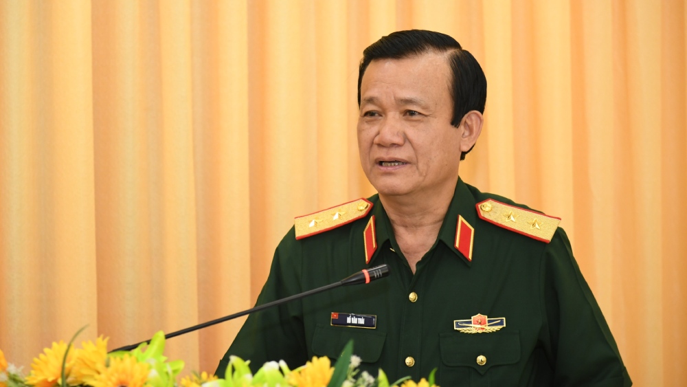 Trung tuong Ho Van Thai, Chinh uy Quan khu 9 phat bieu tai buoi hoi thao. Anh: Phuong Vu