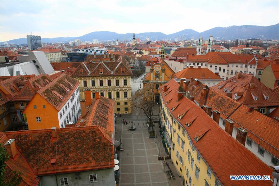 Graz City of Austria - Donde el tiroteo en la escuela ocurrio el 10 de junio. Foto: Xinhua