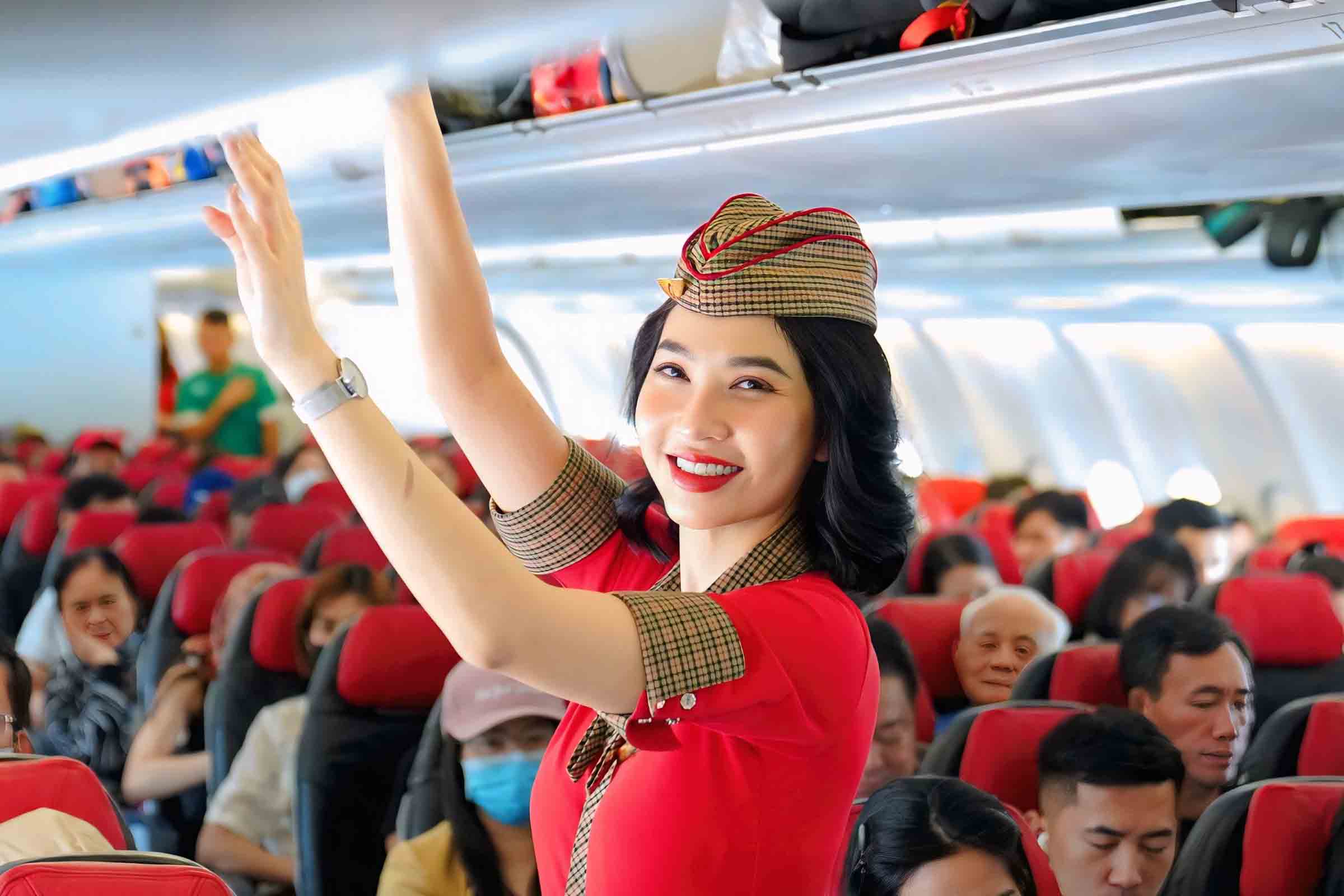 Atando de vuelo de Vietjet.