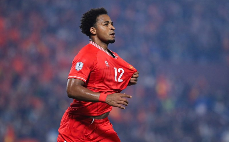 Cổ động viên quốc tế ủng hộ quan điểm không nhập tịch ồ ạt của bóng đá Việt Nam