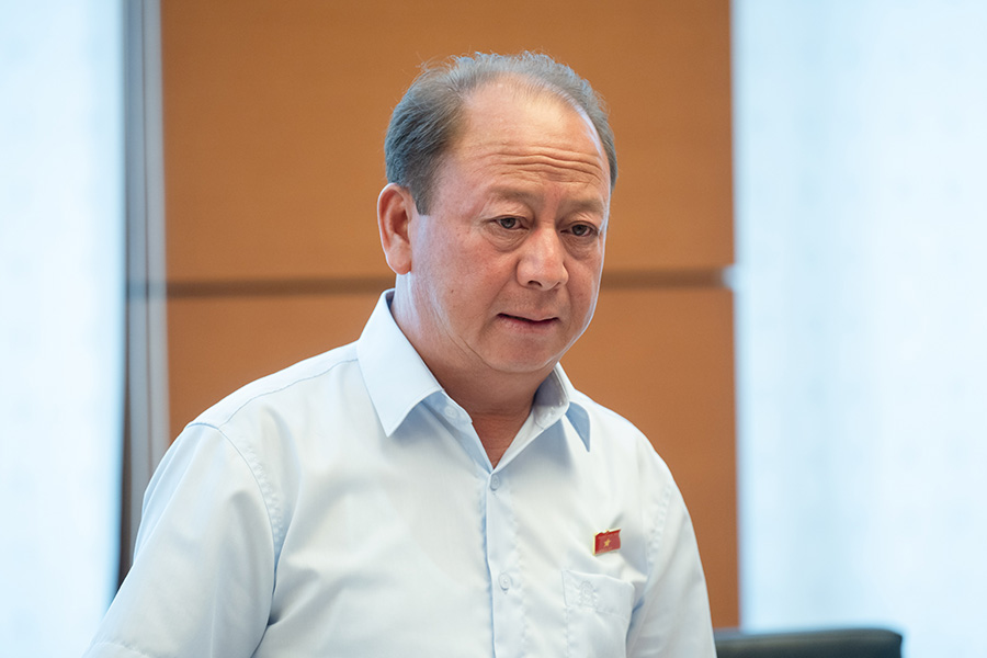 Dai bieu Sung A Lenh - DBQH tinh Lao Cai. Anh: Quochoi