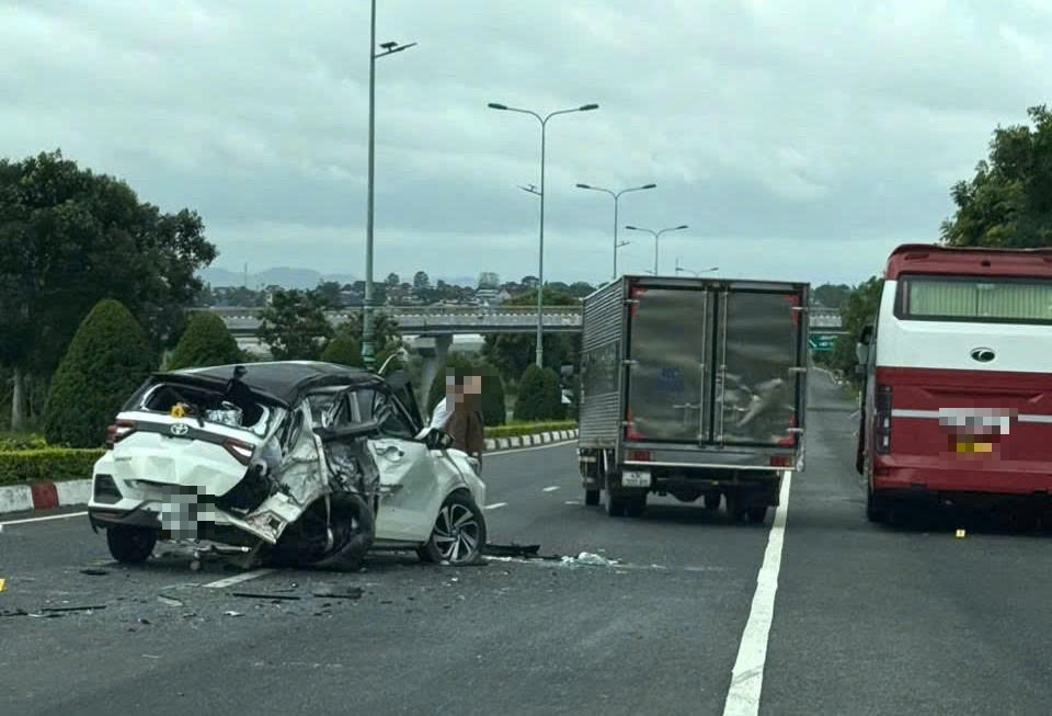 Scene of the accident. Photo: Lam Hong