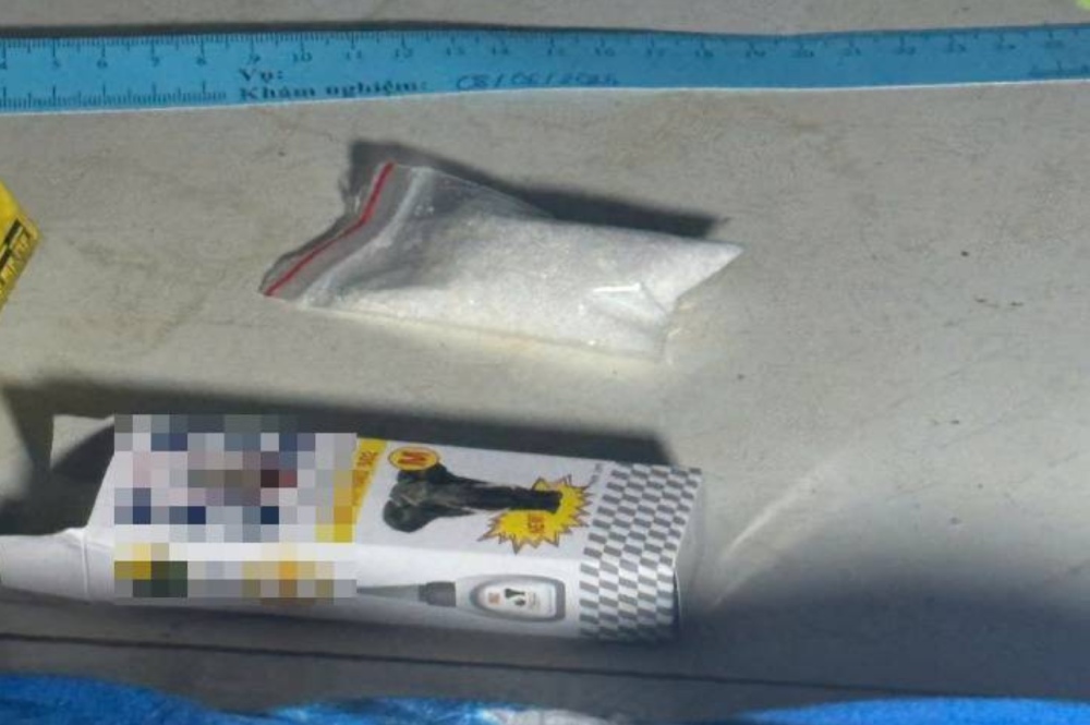 La policia incauto las drogas a los humanos y en el hogar del odio. Foto: Policia proporcionada