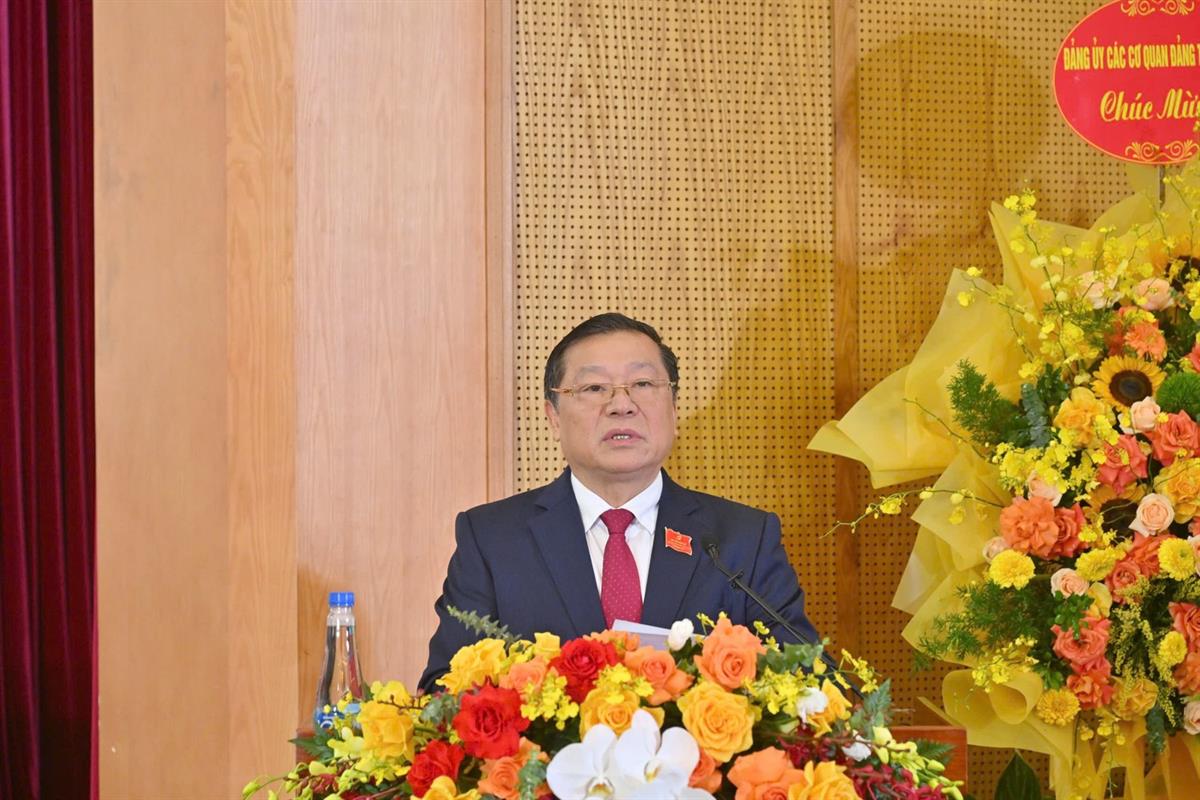 Uy vien Trung uong Dang, Bi thu Dang uy co quan, Pho Truong Ban thuong truc Ban Tuyen giao va Dan van Trung uong Lai Xuan Mon phat bieu khai mac dai hoi. Anh: Cong thong tin dien tu Dang Cong san Viet Nam