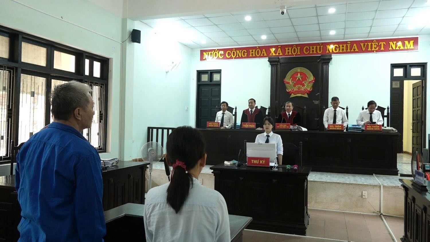 Brokers exporting labor and settling in the United States to appropriate billions.