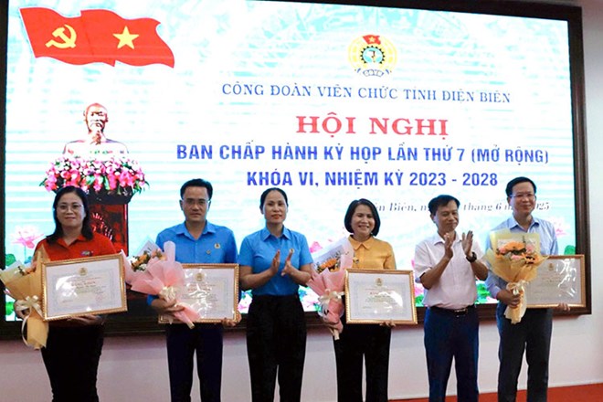 Hơn 11 tỉ đồng chăm lo, hỗ trợ đoàn viên, người lao động tại Điện Biên