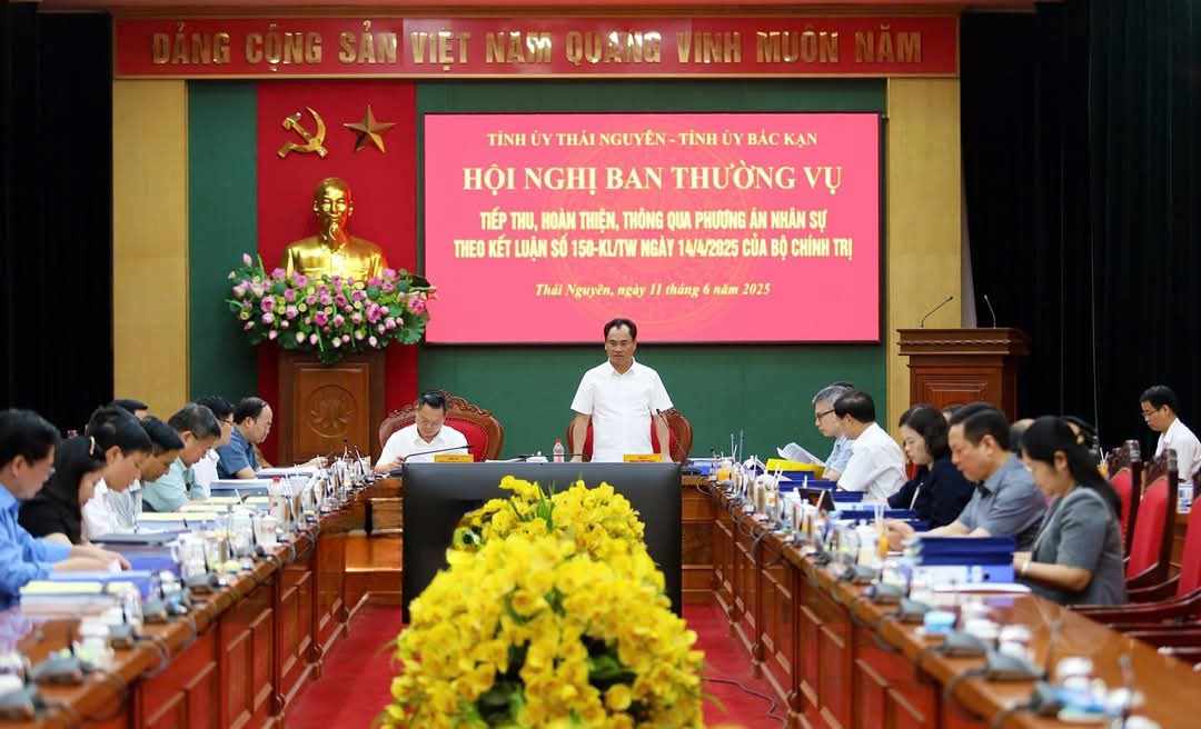 A traves del nuevo plan de personal de Thai Nguyen despues de la fusion. Foto: Thai Nguyen Gop