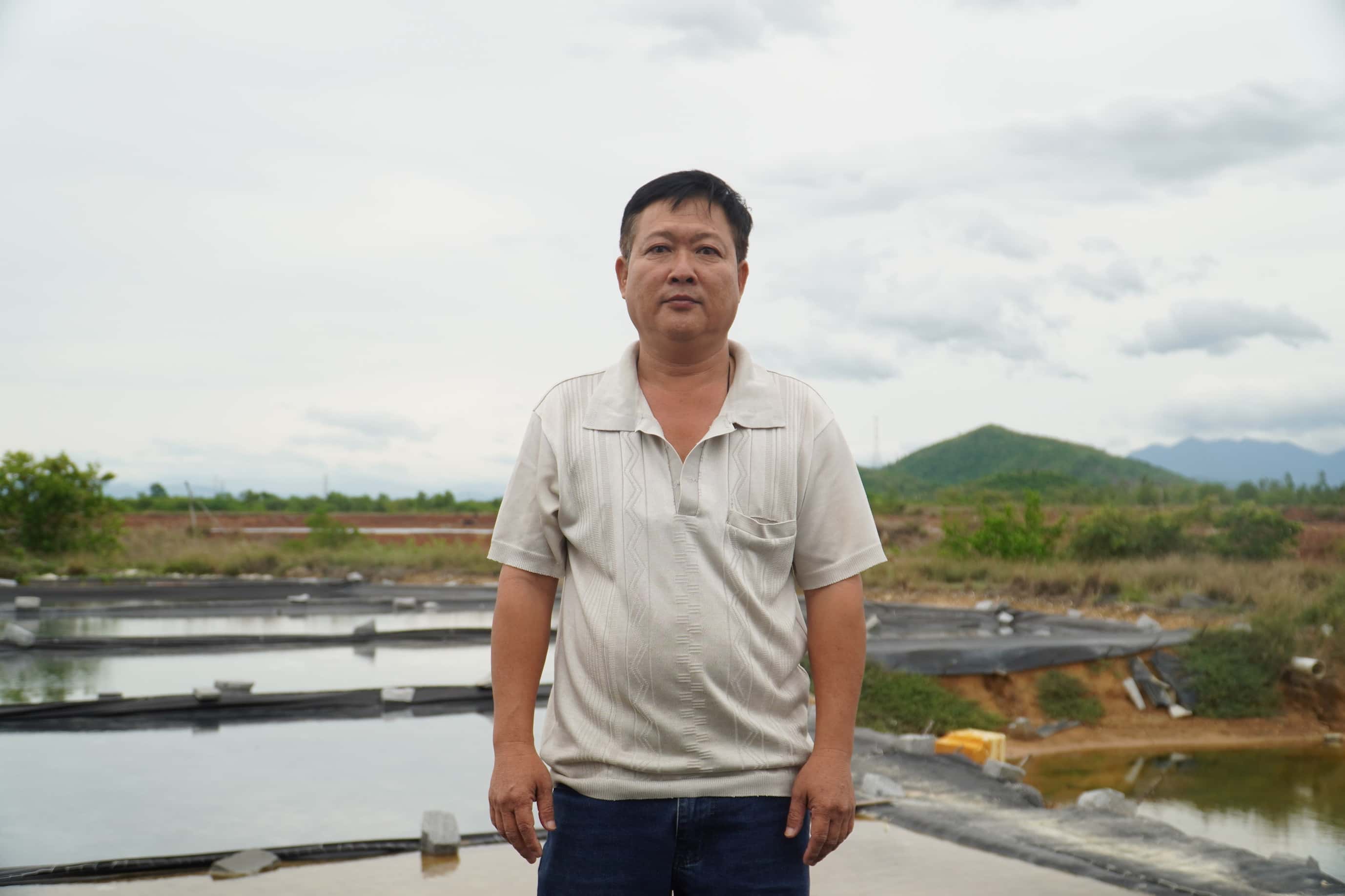 Ong Vo Thuong Man de nghi kien nghi xung quanh viec thu hoi dat tai khu vuc xa Ninh Tho. Anh: Huu Long