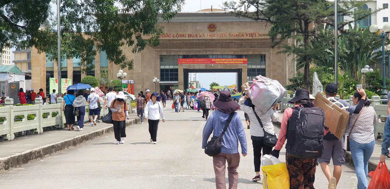 Mong Cai International Border Gate. Foto: Nguyen Hung
