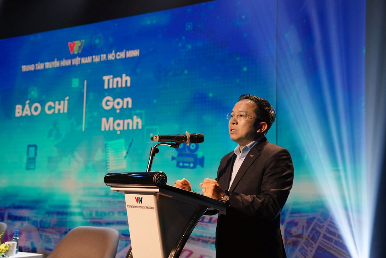 Anh: Hoai Linh