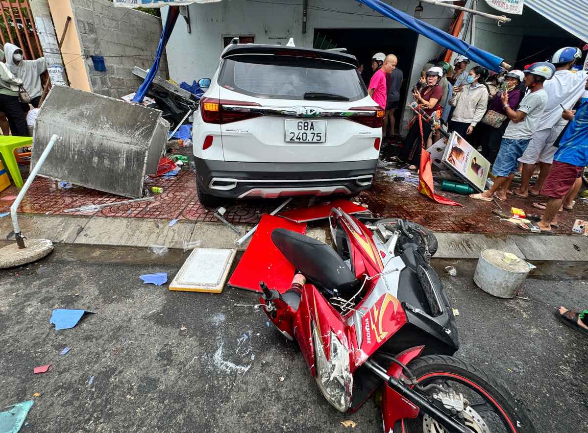 Hien truong vu tai nan khien 1 nguoi tu vong. Anh: Duy Tuan