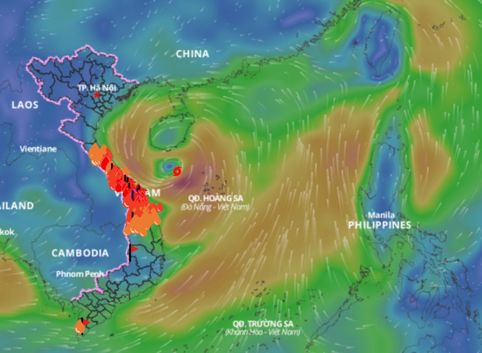 Actualice la posicion de la tormenta No. 1 a las 15:00 en 12.6. Fuente: Sistema de monitoreo de desastres naturales de Vietnam
