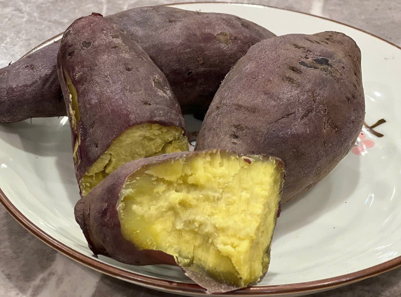 Las batatas hervidas son un buen desayuno para los riñones. Foto: Quang Minh.