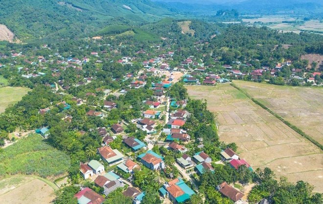 Xã Châu Tiến nhìn từ trên cao. Ảnh: Ngọc Anh