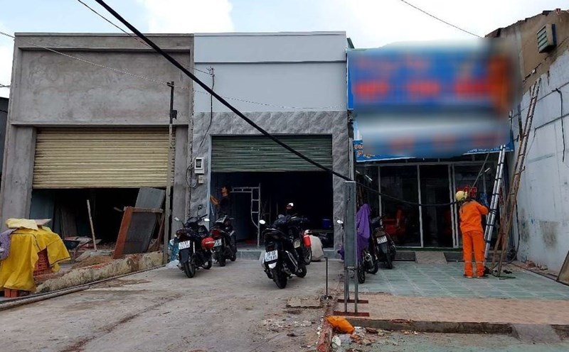 The Ho Chi Minh City Department of Construction proposed to temporarily assign the People's Committees at the commune level to be licensed to build individual houses. Photo: Minh Quan