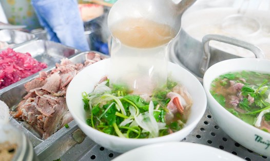 Món phở đặc trưng của ẩm thực Việt. Ảnh: Trang Vũ