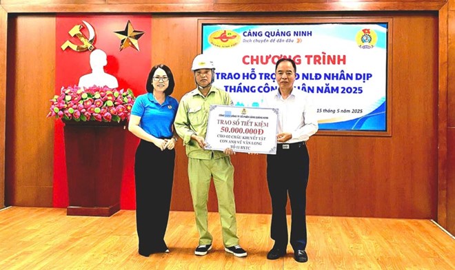 Gần 380 triệu đồng hỗ trợ công nhân khó khăn ngành Hàng hải