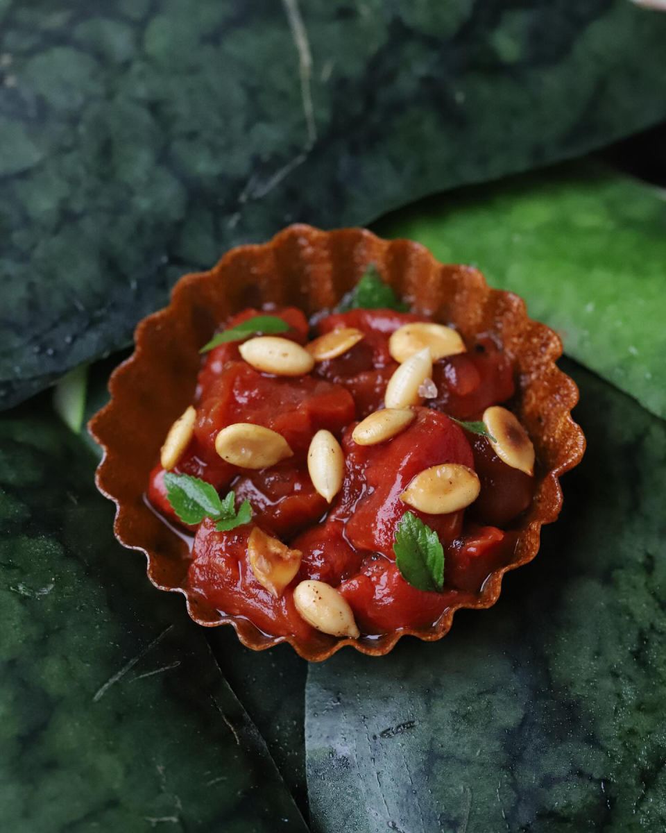 Grilled watermelon Tart, Korea - a strange but familiar culinary dish. Photo: Character provided