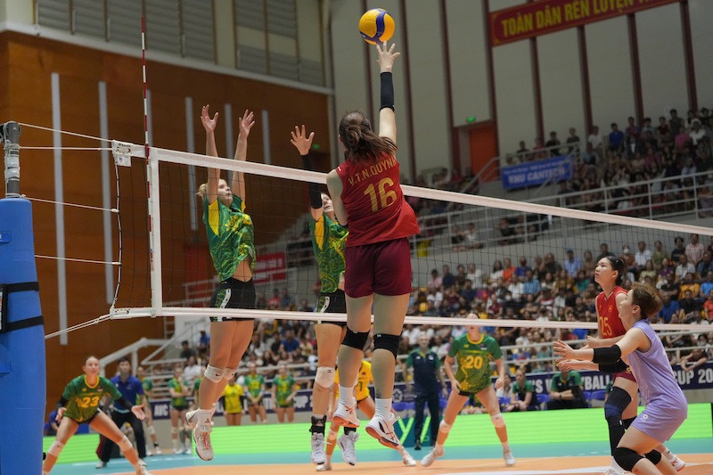 Tuyen bong chuyen nu Viet Nam nhap cuoc tu tin. Anh: VFV