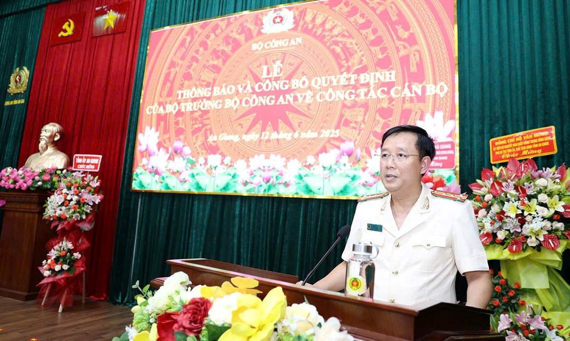 Dai ta Le Phu Thanh - Pho Giam doc Cong an tinh duoc giao quyen phu trach Cong an tinh An Giang. Anh: Cong thong tin Cong an tinh An Giang
