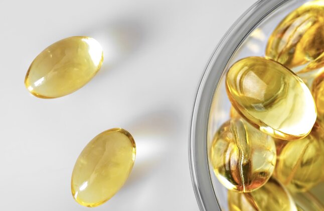 How does taking too much vitamin D affect health? Photo: Thuy Duong