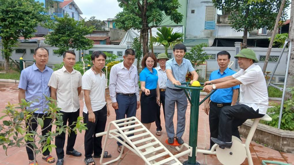 La Federacion Laboral de Thach ese distrito fue inaugurado y pudo en uso la actividad cultural del trabajador en el patriarca de la comuna de Phung XA. Foto: Hai Yen