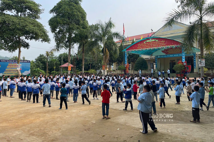 A school in Bac Ha district, Lao Cai province. Photo: Dinh Dai