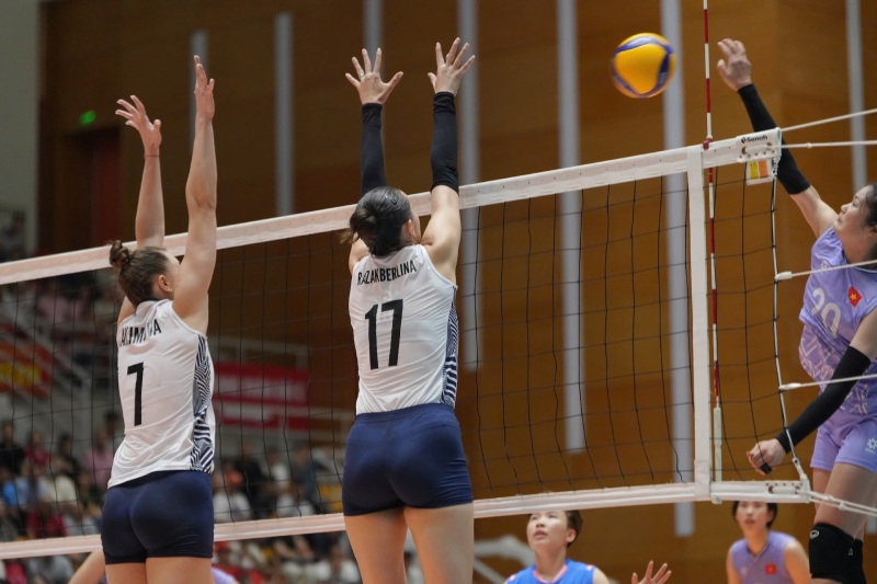 Kazakhstan choi tot hon trong set 2. Anh: Quyet Thang