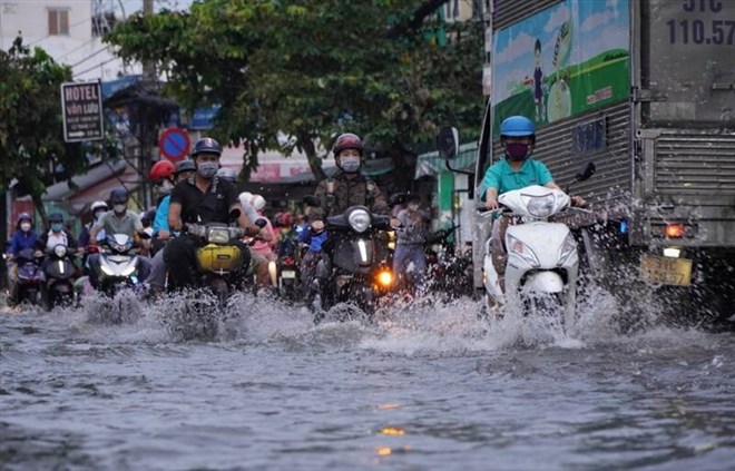 Diễn biến về mưa dông ở Nam Bộ