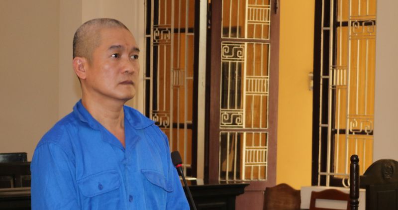 El Tribunal Popular de la Provincia de Tra Vinh declaro una sentencia de prision de 10 años por trafico ilegal de drogas. Foto: Policia proporcionada