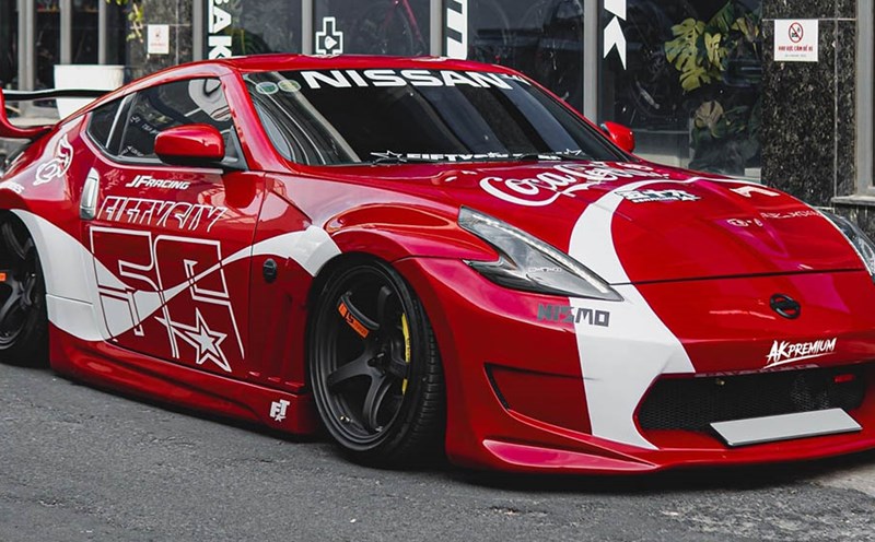 Rare Nissan GT-R R35 appears in Ho Chi Minh City