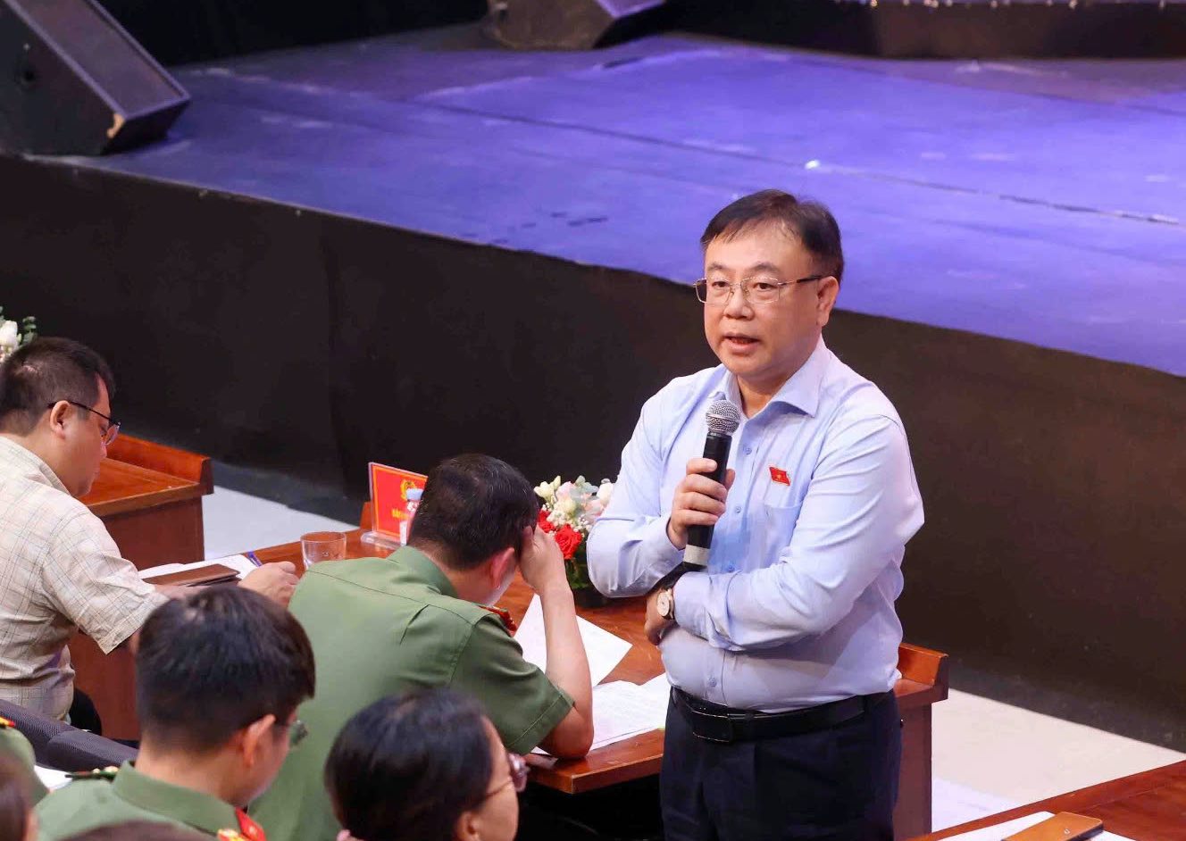 Mr. Nguyen Cong Long - full-time member of the National Assembly's Law and Justice Committee - shared about the proposal to abolish the death penalty. Photo: Ai Van