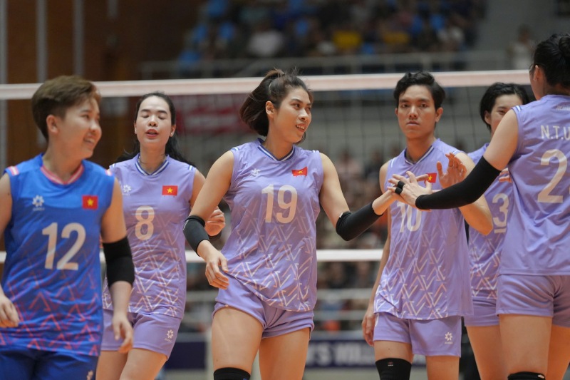 Reclutando voleibol femenino vietnamita para ganar la Copa de las Naciones AVC con Filipinas. Foto: VFV