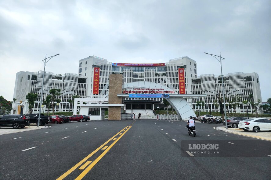 The grade 10 entrance exam score of Hung Vuong High School for the Gifted (Viet Tri city) is always among the highest among high schools in Phu Tho. Photo: To Cong.