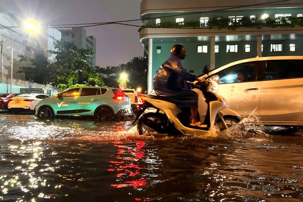 Da Nang renovo simultaneamente el sistema de drenaje antes de la temporada de lluvias. Foto: Tran Thi
