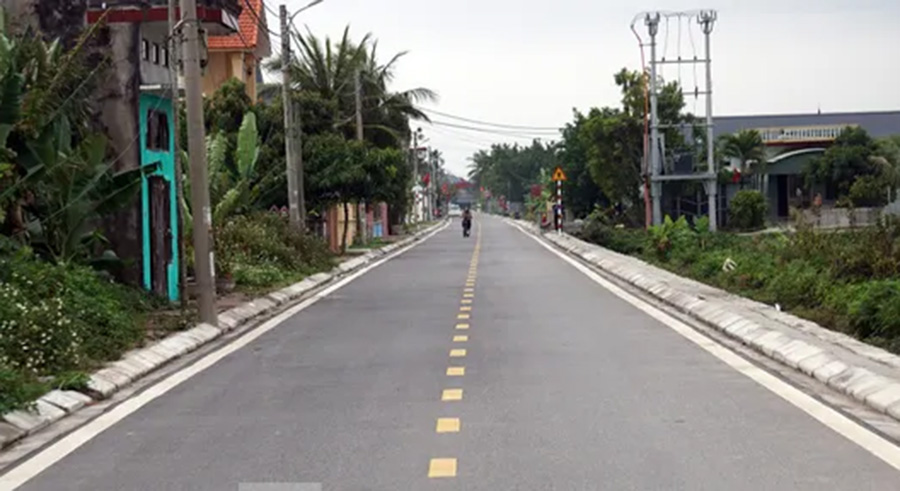 Tuyến đường Minh Tiến, thuộc phường Minh Đức (Đồ Sơn, Hải Phòng) bị rút ruột công trình. Ảnh: Đại An